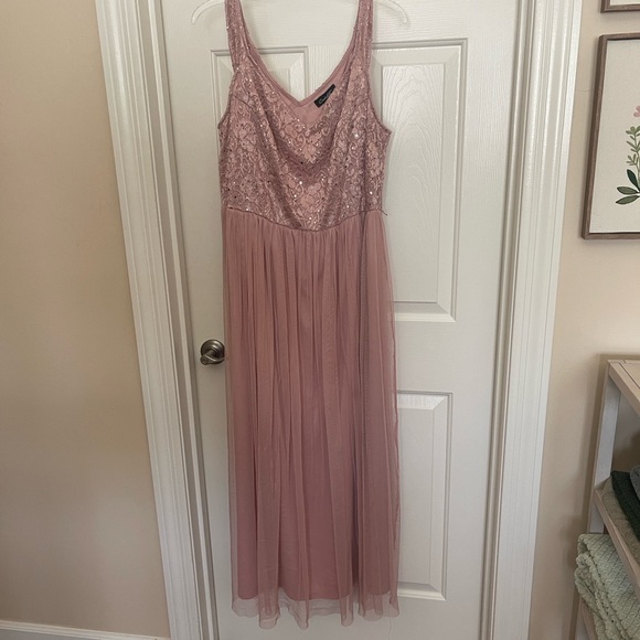 Sleeveless Sequin Lace Maxi Dress in Dusty Rose 16/18 XL - Picture 3 of 13